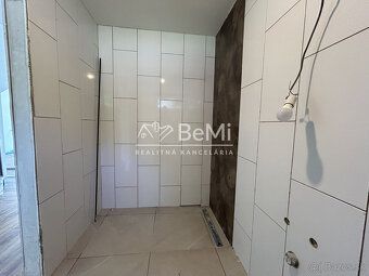 Typ: Rodinný dom Obec: Žarnovica
NOVOSTAVBA – 2 samostatné b
