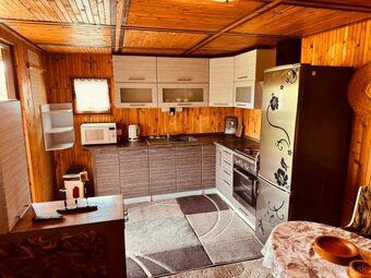 🌿🏡 Miesto, kde si naozaj oddýchnete… 🏡🌿
Ponúkam na predaj út