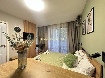 bd14514
🌿 Designové studio 50 metrů od pláže – První linie a