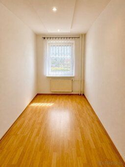🏡Ponúkame na prenájom zrekonštruovaný 3-izbový byt na 1. pos