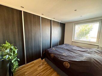 Ponúkame Vám na predaj 3 izbový byt o výmere 71 m2 v tehlove