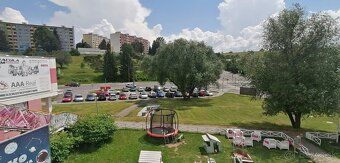 V polyfunkčnom objekte K1, Rudohorská 1/A, Sásová, na 1NP pr