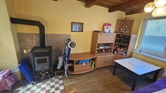 ** ZNÍŽENÁ CENA ** -EXKLUZÍVNE- Ponúkam na predaj celoročne 