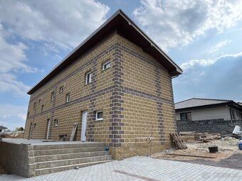 Ponúkam na predaj ideálny 3 izbový rodinný dom pre začínajúc