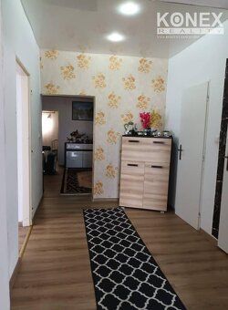ID:3990 Ponúkame na predaj krásny kompletne zrekonštruovaný 