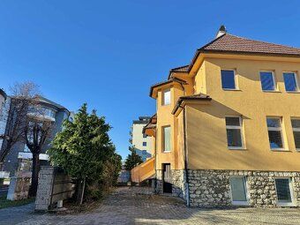SAVONA realitná kancelária Poprad | EXKLUZÍVNE ponúkame NA P