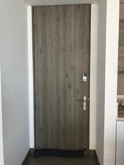 Plocha: 146.00 m² Izby: 4 Spálne: 3 Kúpeľne: 3 Poschodie: 4 