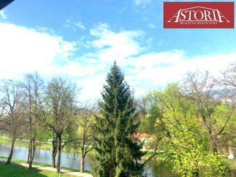 ASTORIA Vám ponúka na predaj priestranný a slnečný 3-izbový 