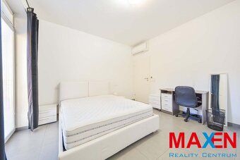 Ponúkame na predaj nadštandardný 3-izbový byt situovaný pria