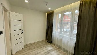 Virtuálna prehliadka: https://realitydream.sk/listing/2-izbo