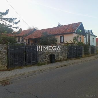 Typ: Rodinný dom Ulica: Kudlovská Mestská časť: Kudlovce Obe