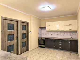 DIAMOND HOME s.r.o. ponúka Vám na predaj 3 izbový rodinný do