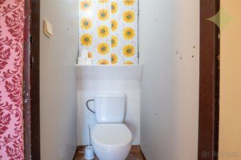 Ponúkam na predaj 3-izbový byt o výmere 74 m², nachádzajúci 