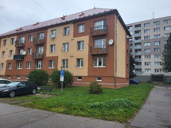 Vo výbornej tehlovej bytovke na Malinovského ulici v slušnom