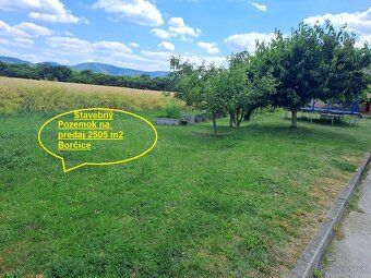 Ponúkame Vám na predaj stavebný pozemok v obci Borčice. Rozl
