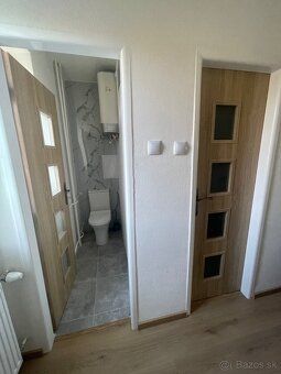 Napredaj 2 izbový byt o rozlohe 58 m2 po komplexnej rekonštr