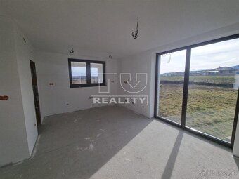 TUreality ponúka na predaj luxusný 5-izbový rodinný dom v pr