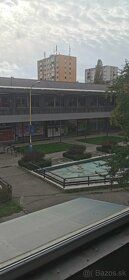 Ponúkame na prenájom obchodné priestory na sídlisku terasa, 