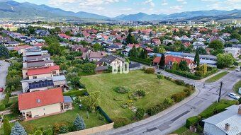 B10 Vám ponúka na predaj Pozemok pre rod. domy - slnečný, ro