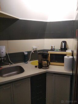 Prenajmem 50m2 nebytových priestorov, výborná poloha Trenčín