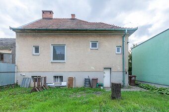Predávam samostatne stojaci rodinný dom s jedným nadzemným p