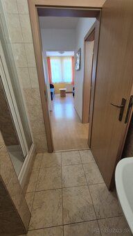 Predstavujeme vám útulný 45 m² apartmán v obľúbenom lyžiarsk