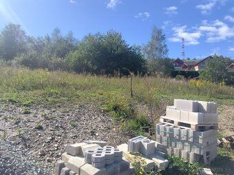 Na predaj stavebný pozemok o výmere 600 m² v lukratívnej zas