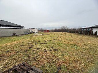Ponúkam na predaj pozemok v obci Rozhanovce o výmere 876 m² 