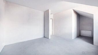 POSLEDNÉ 3 VOĽNÉ DOMY!
Na predaj luxusný rodinný dom / rodin