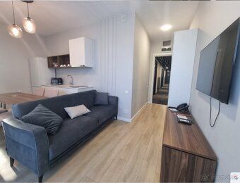 Ponúkame na predaj kompletne zariadený 3-izbový apartmán (2 