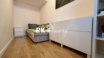 RK4 Reality ponúka na predaj 4+1 izbový byt na ul . Obchodná