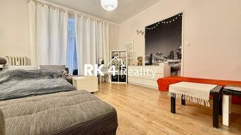 RK4 Reality ponúka na predaj 4+1 izbový byt na ul . Obchodná
