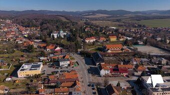 Ponúkame na predaj štýlový rodinný dom po kompletnej rekonšt