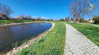 Ponúkame Vám na predaj krásnu slnečnú 4-izbovú novostavbu v 