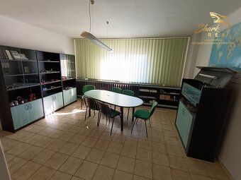 Predaj administratívnej budovy s veľkým potenciálom Hľadáte 