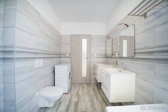 Realitná kancelária RE/MAX Vám exkluzívne ponúka na predaj 4