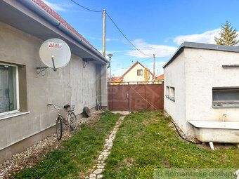Ponúkame na predaj 3-izbový rodinný dom po čiastočnej rekonš