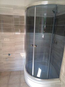 Ponúkame na predaj 3-izbový, veľkometrážny, slnečný, tehlový