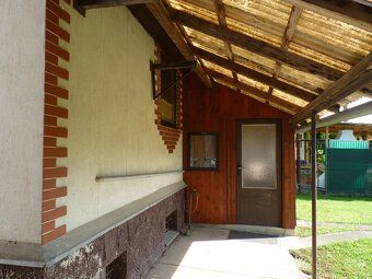 Tel: 0908 715 715, Ponúkam na predaj murovanú chatu so záhra