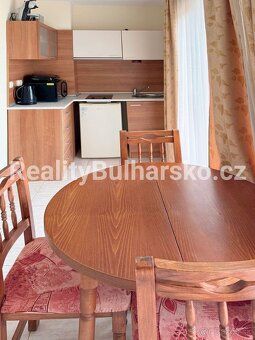 Bulharsko – Slunečné pobřeží | Útulný apartmán 2+kk s teraso