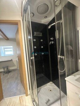 Ponúkame na prenájom garsónku o rozlohe 10m2 v obci Dunajská