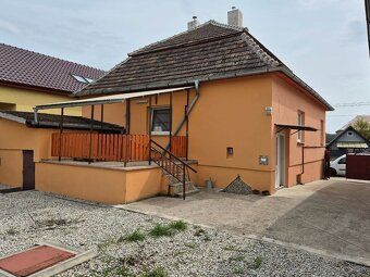 Predam RD Šurany po rekonstrukcii 123m2 na pozemku 9a v cent