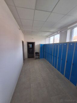 Ponúkame na predaj komplexný areál s nehnuteľnosťami nachádz