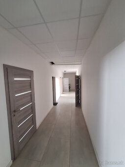 Ponúkame na predaj komplexný areál s nehnuteľnosťami nachádz