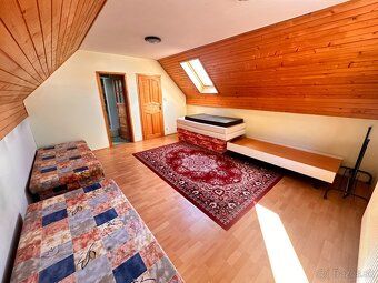 Ponúkam Vám exkluzívne na predaj útulný 4‑izbový rodinný dom