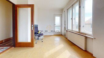 HD REALITY, ponúka na predaj, priestranný rodinný dom v obci