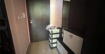 K prodeji útulné studio 1+kk 31m2 s výhledem na moře a amfit