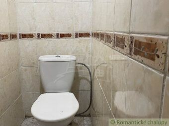 Dom sa nachádza v centrálnej časti obce Gemerská Panica v ok