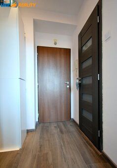Na prenájom je 1-izbový byt s balkónom, ktorý sa nachádza na