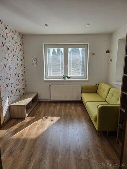 Ponúkam na predaj rodinný dom s podlahovou plochou 140m2, na